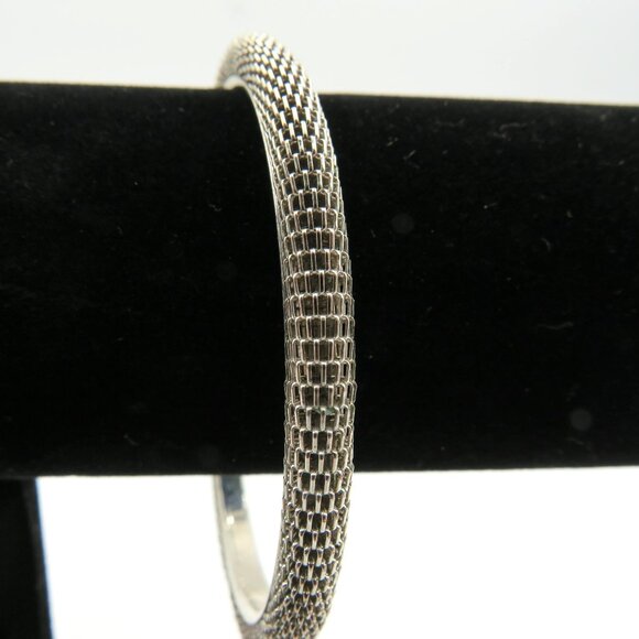 Vintage Filigree Chain Silver-Tone Mesh Design Bangle Bracelet - Picture 6 of 6
